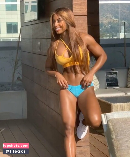 Qimmah Russo gallery photo #2349