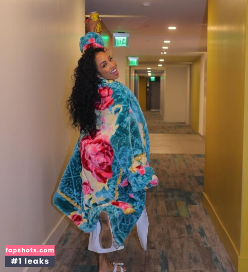 Qimmah Russo Nacktheit OnlyFans Fotos #2499 - Fapshots