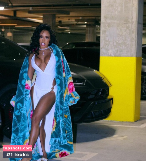 Qimmah Russo Nacktheit OnlyFans Fotos #2508 - Fapshots