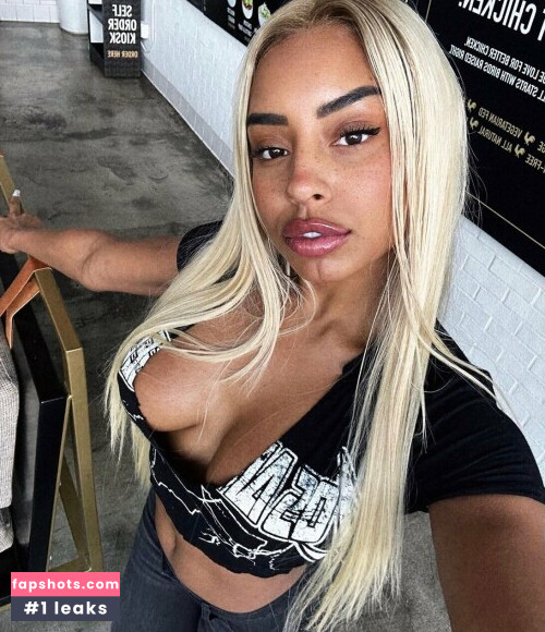 Qimmah Russo gallery photo #716