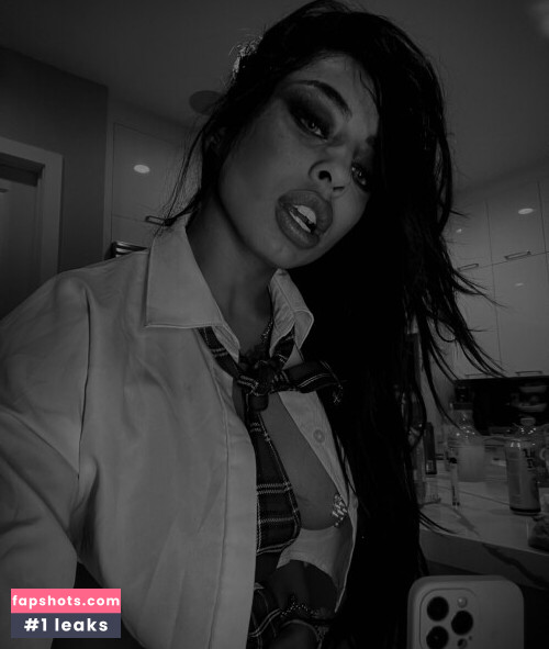 Qimmah Russo gallery photo #727