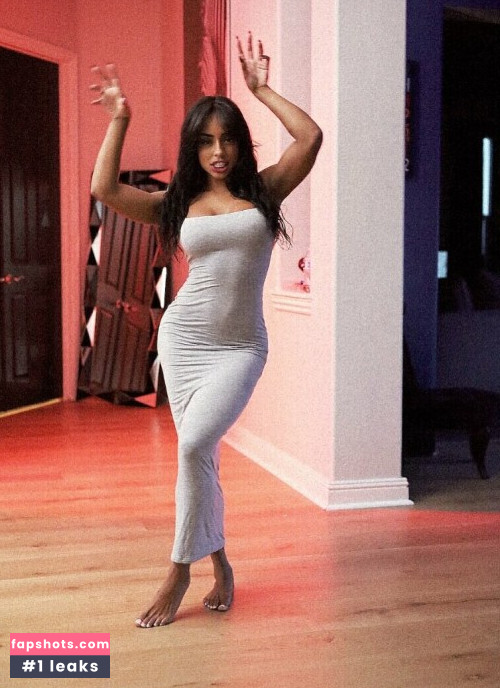 Qimmah Russo Nude Leaks OnlyFans Photos #871 - LeakJerk