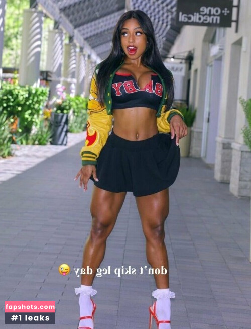 Qimmah Russo Nude Leaks OnlyFans Photos #917 - LeakJerk