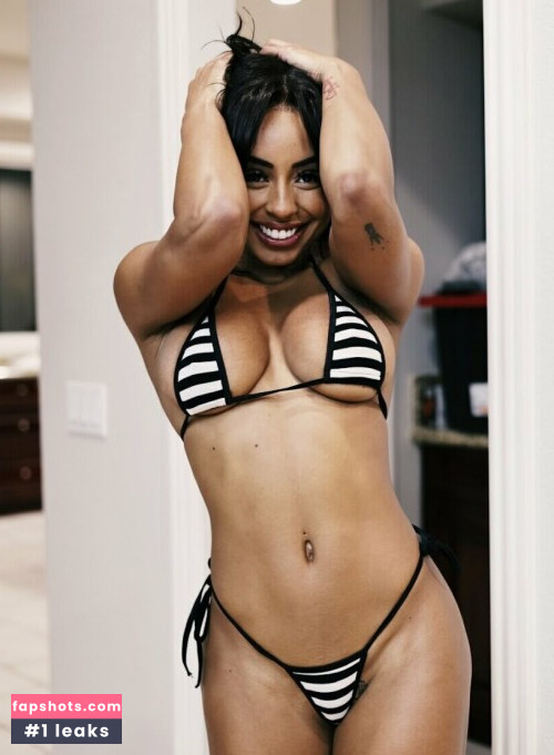 Qimmah Russo Nude Leaks OnlyFans Photos #929 - LeakJerk