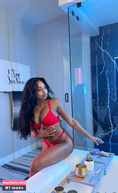 Qimmah Russo Nude Leaks OnlyFans Photos #951 - LeakJerk