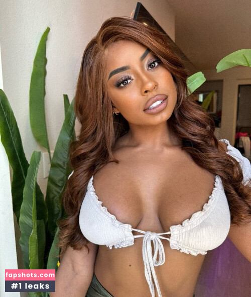 Qimmah Russo Nude Leaks OnlyFans Photos #961 - LeakJerk