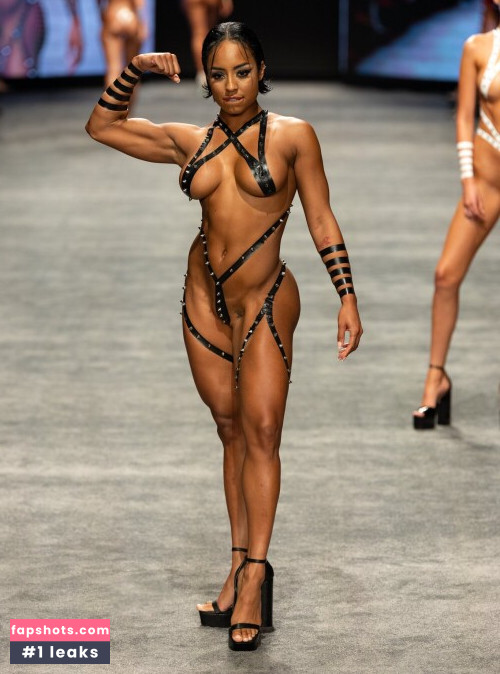 Qimmah Russo Nude Leaks OnlyFans Photos #990 - LeakJerk