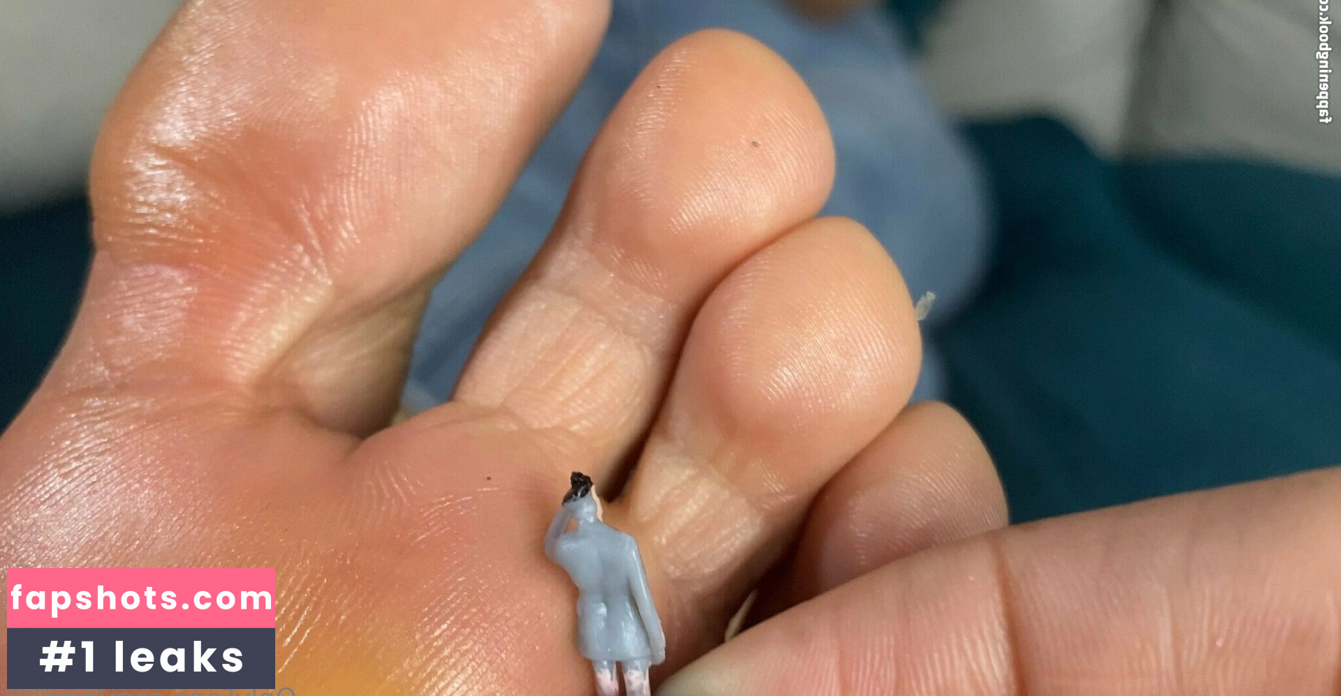 qingkk Nude Leaks OnlyFans Photos #15 - LeakJerk