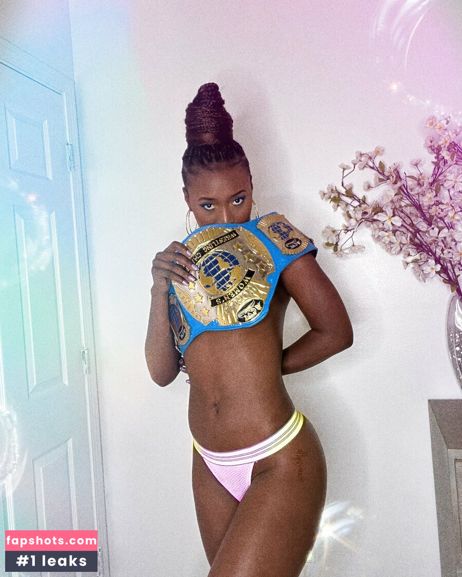 Queen Aminata gallery photo #32