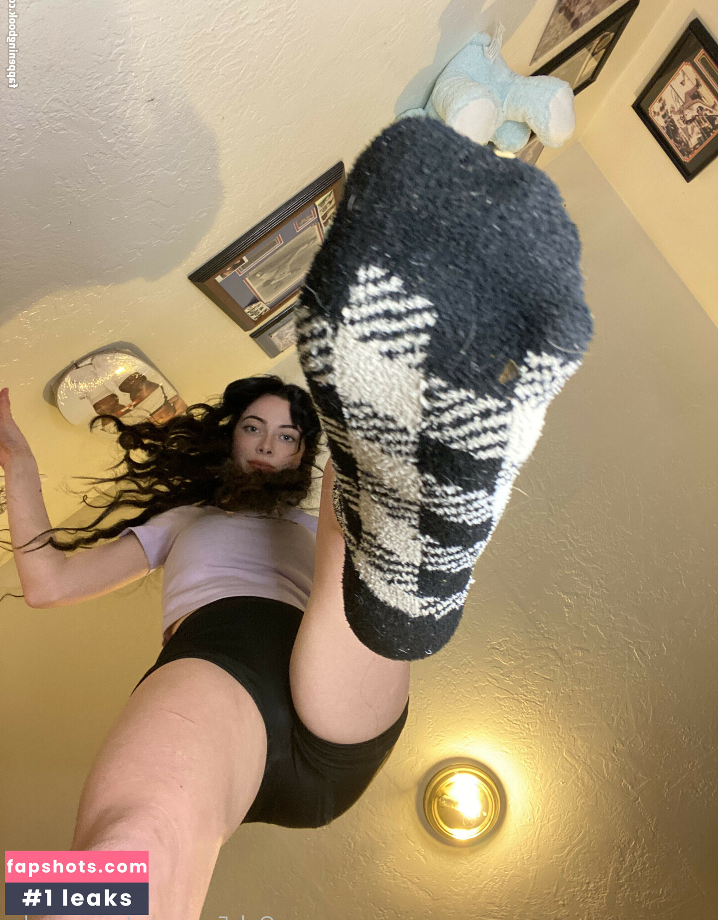 Queen G /QueenGSoles Nude Leaks OnlyFans Photos #19 - LeakJerk