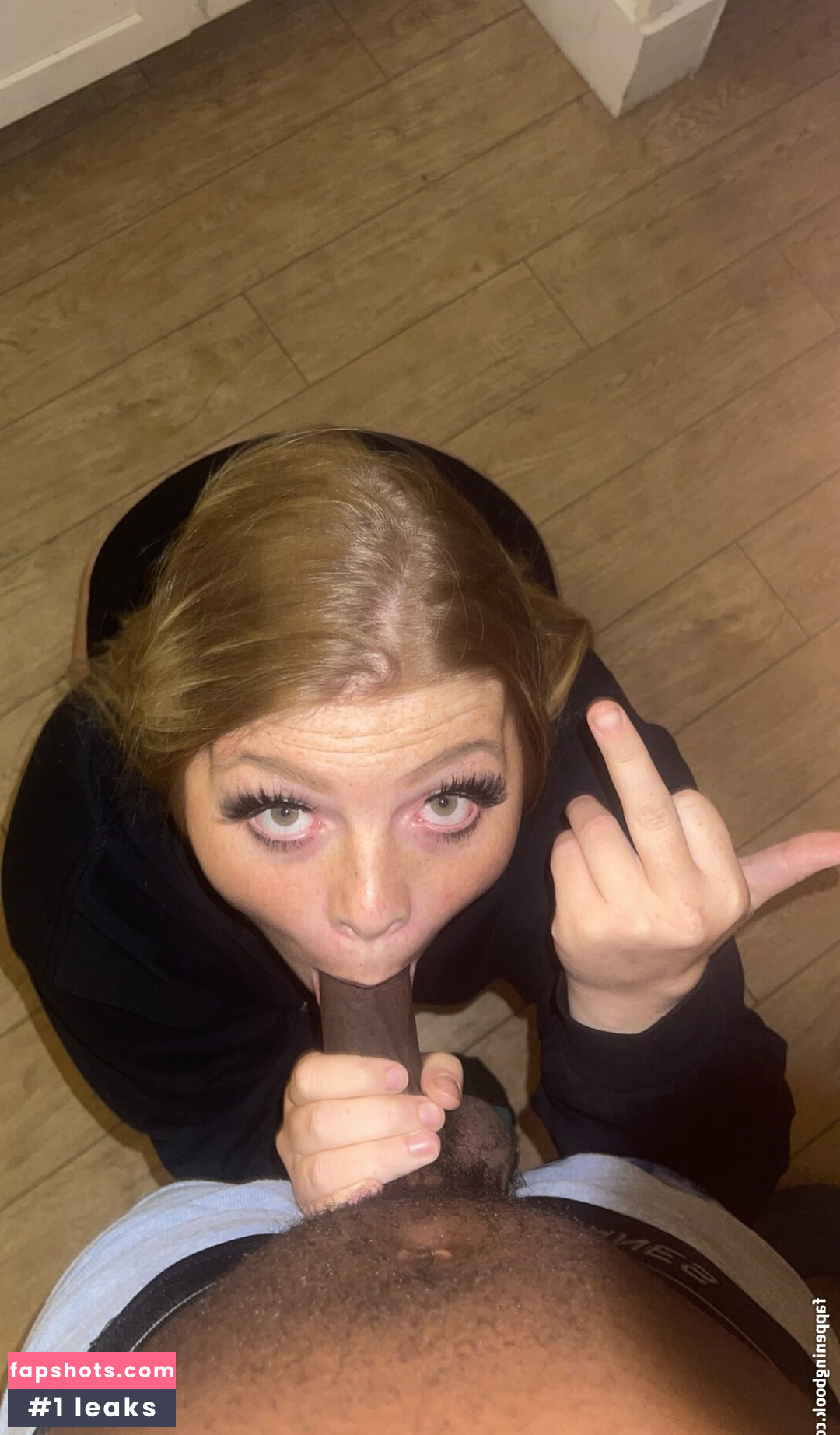 Queen Harley gallery photo #4