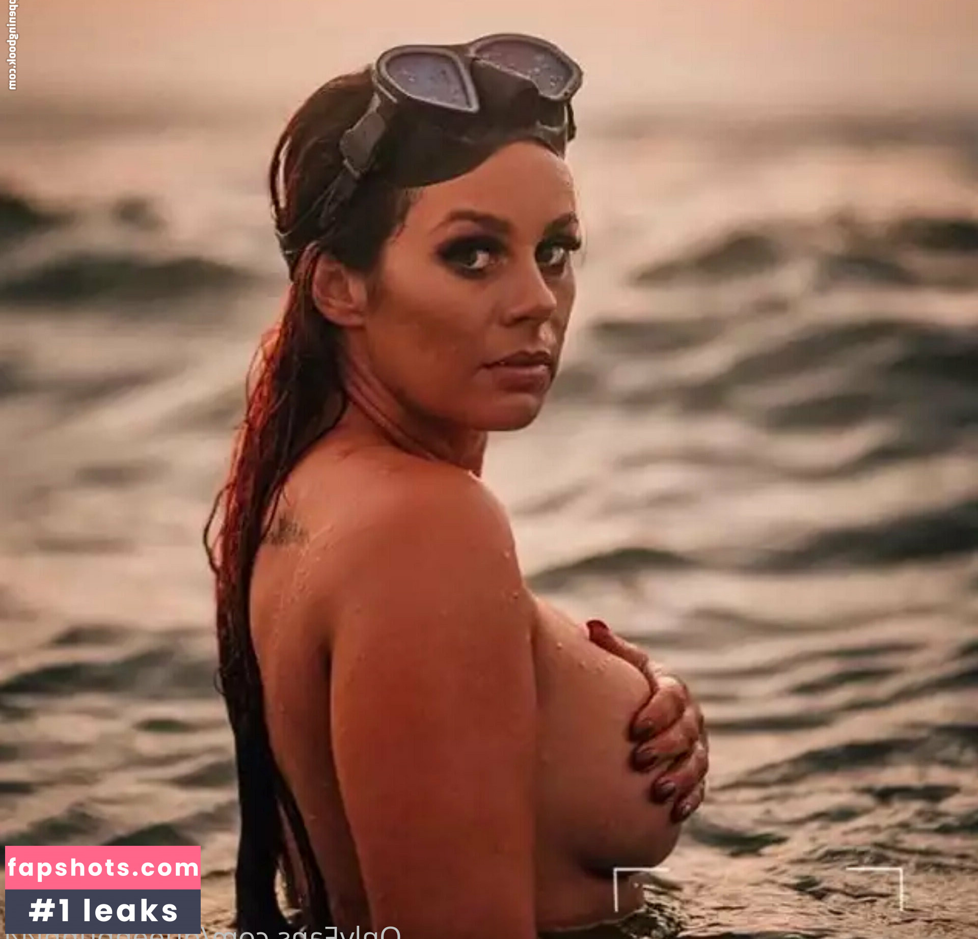 queenbunni44 gallery photo #20