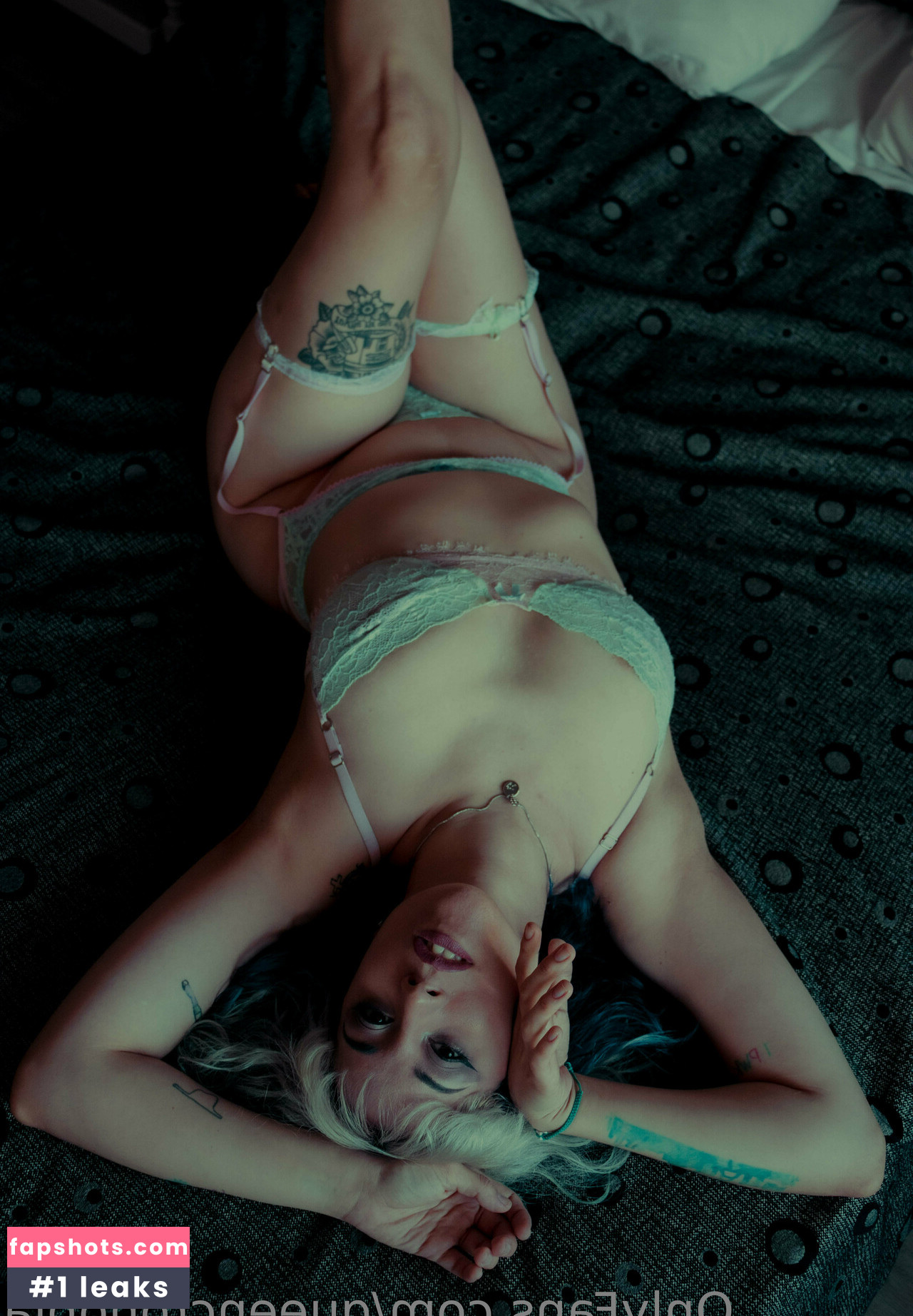 queencronopia gallery photo #7