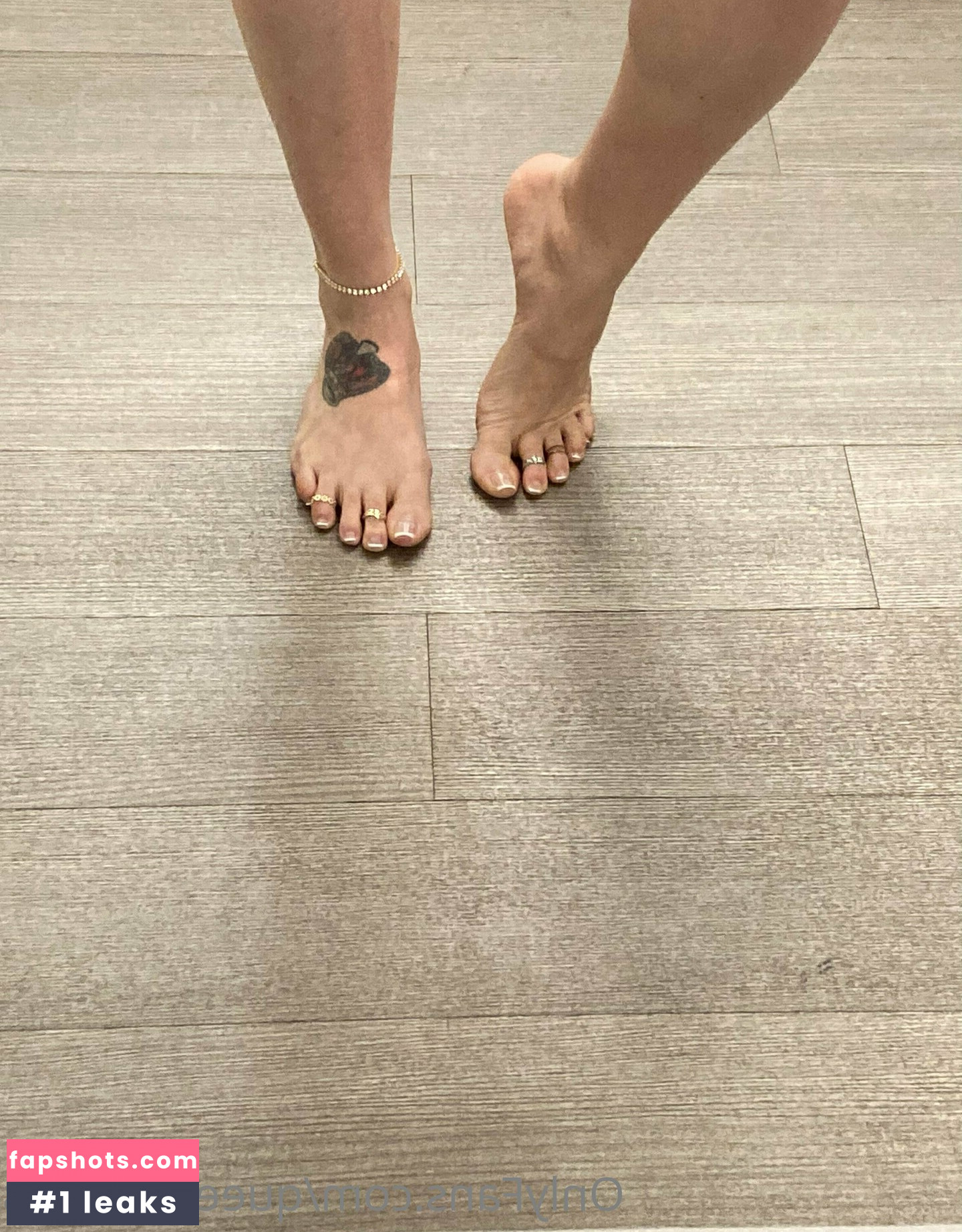 queendesoles gallery photo #2