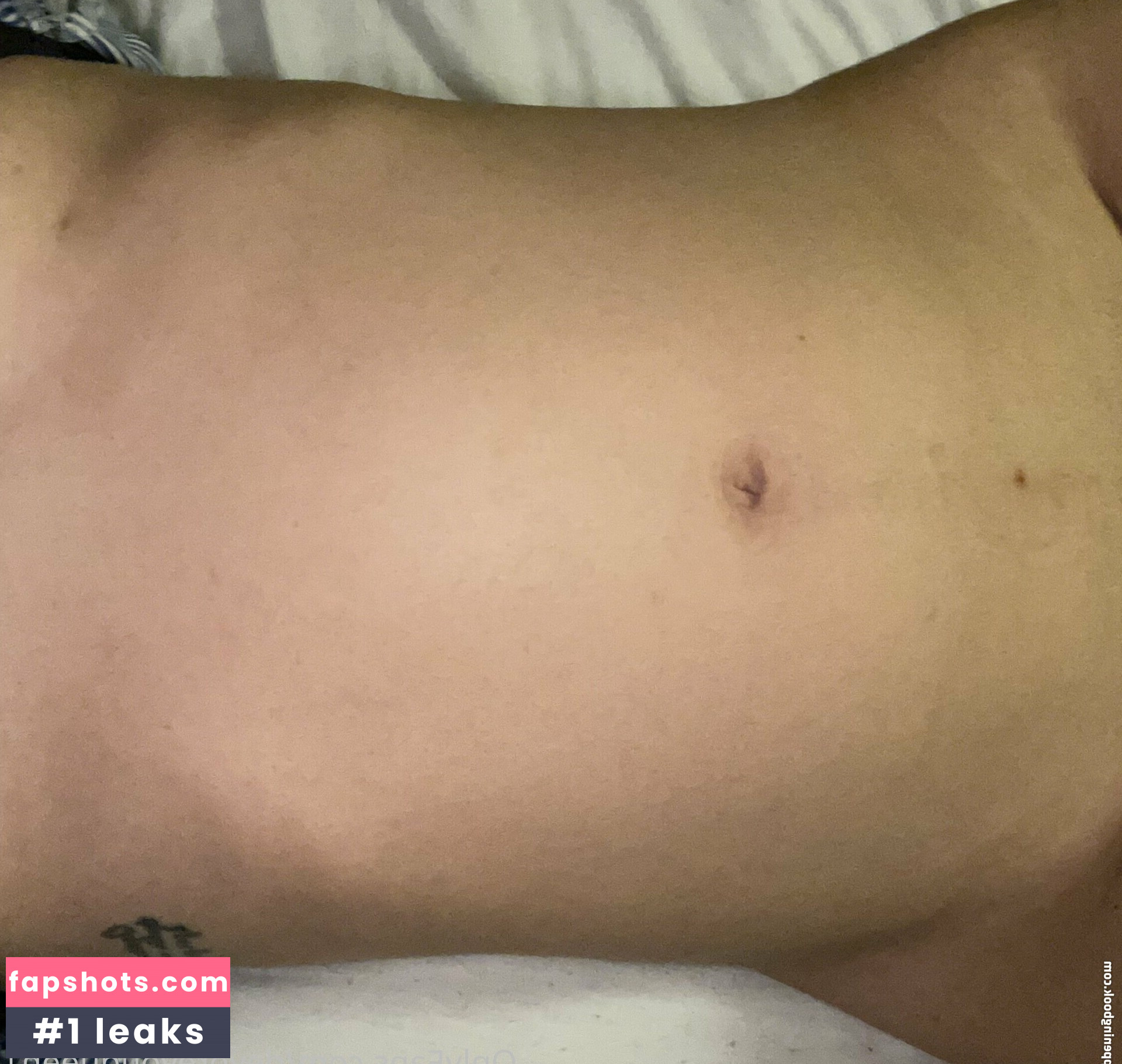 queendevore1 gallery photo #5