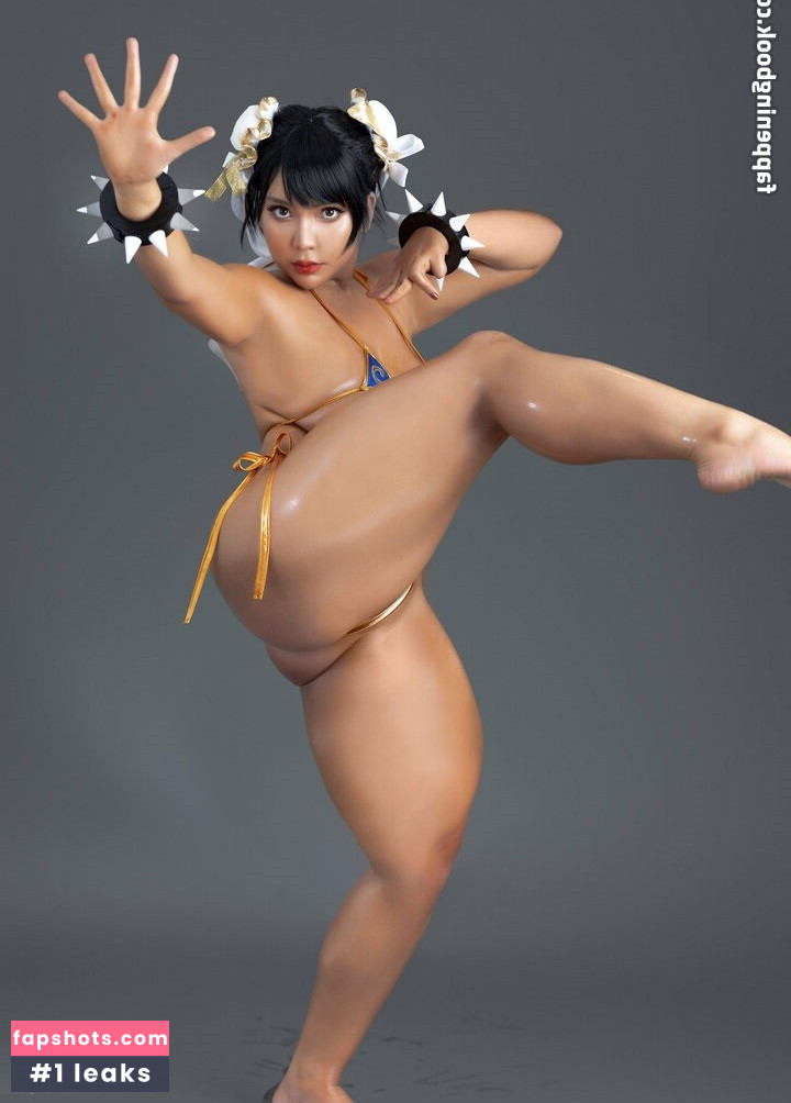 Queenie gallery photo #391