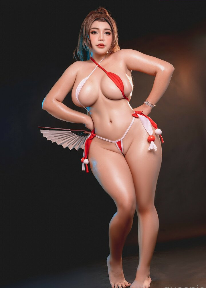 queenie gallery photo #1278