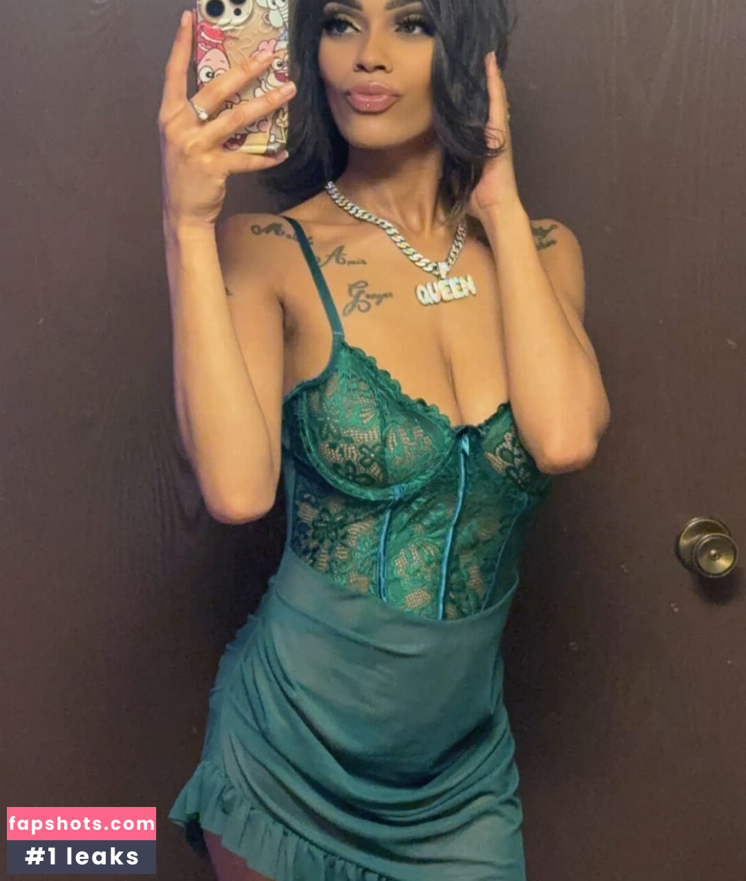 QueenJamie Nude Leaks OnlyFans Photos #19 - LeakJerk