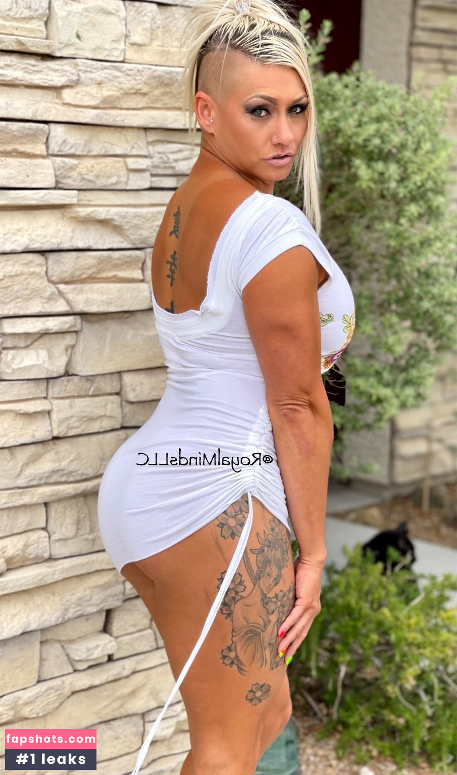 Queenkarma69 gallery photo #26