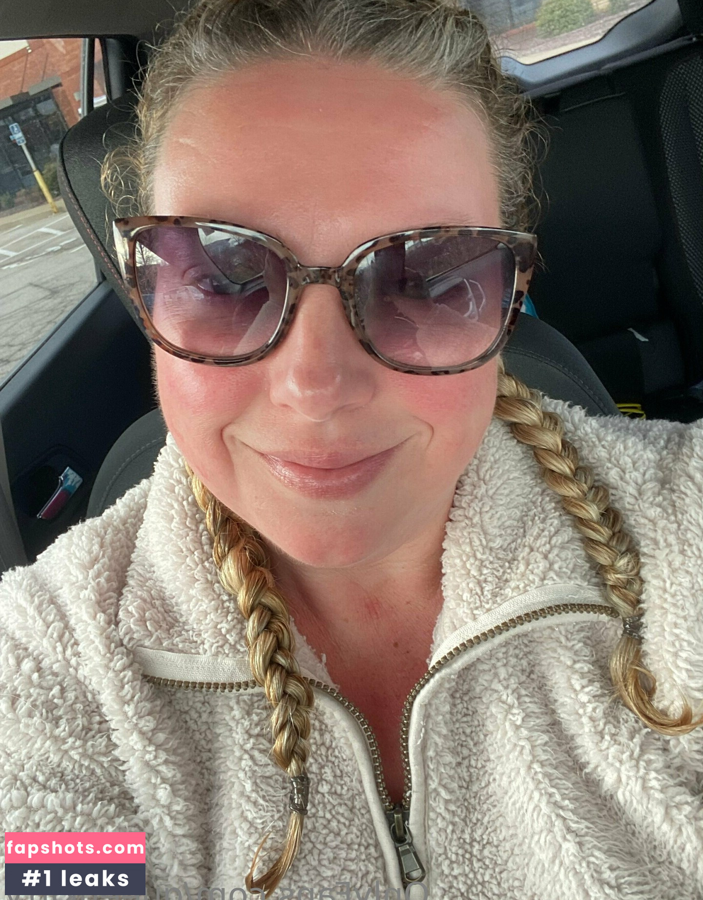 queenkitty nude babe gallery