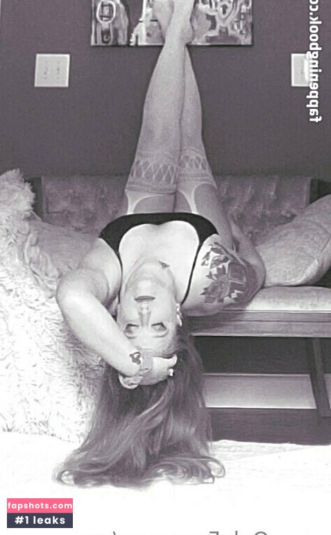 queennyx gallery photo #11