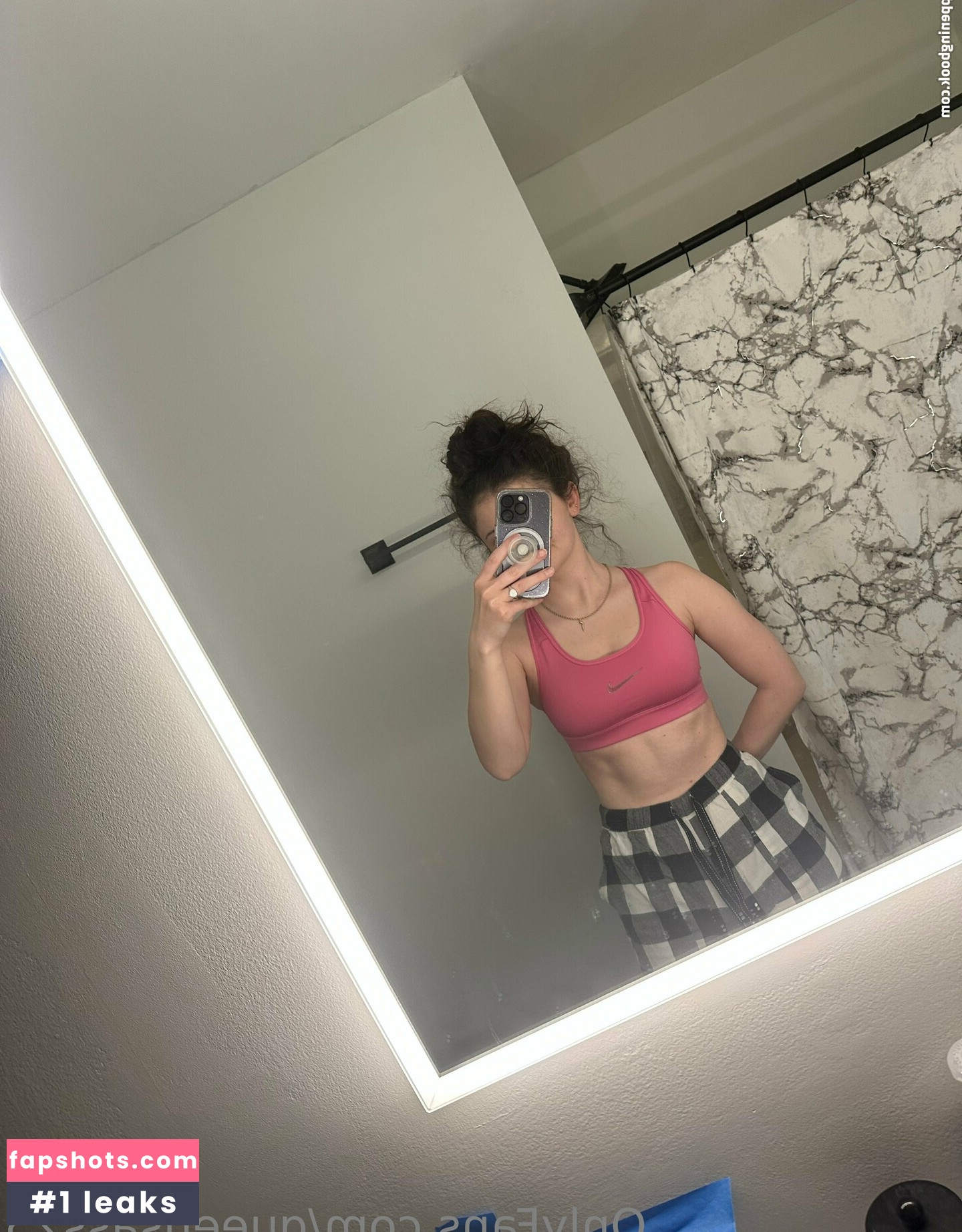 Queensass25 gallery photo #15