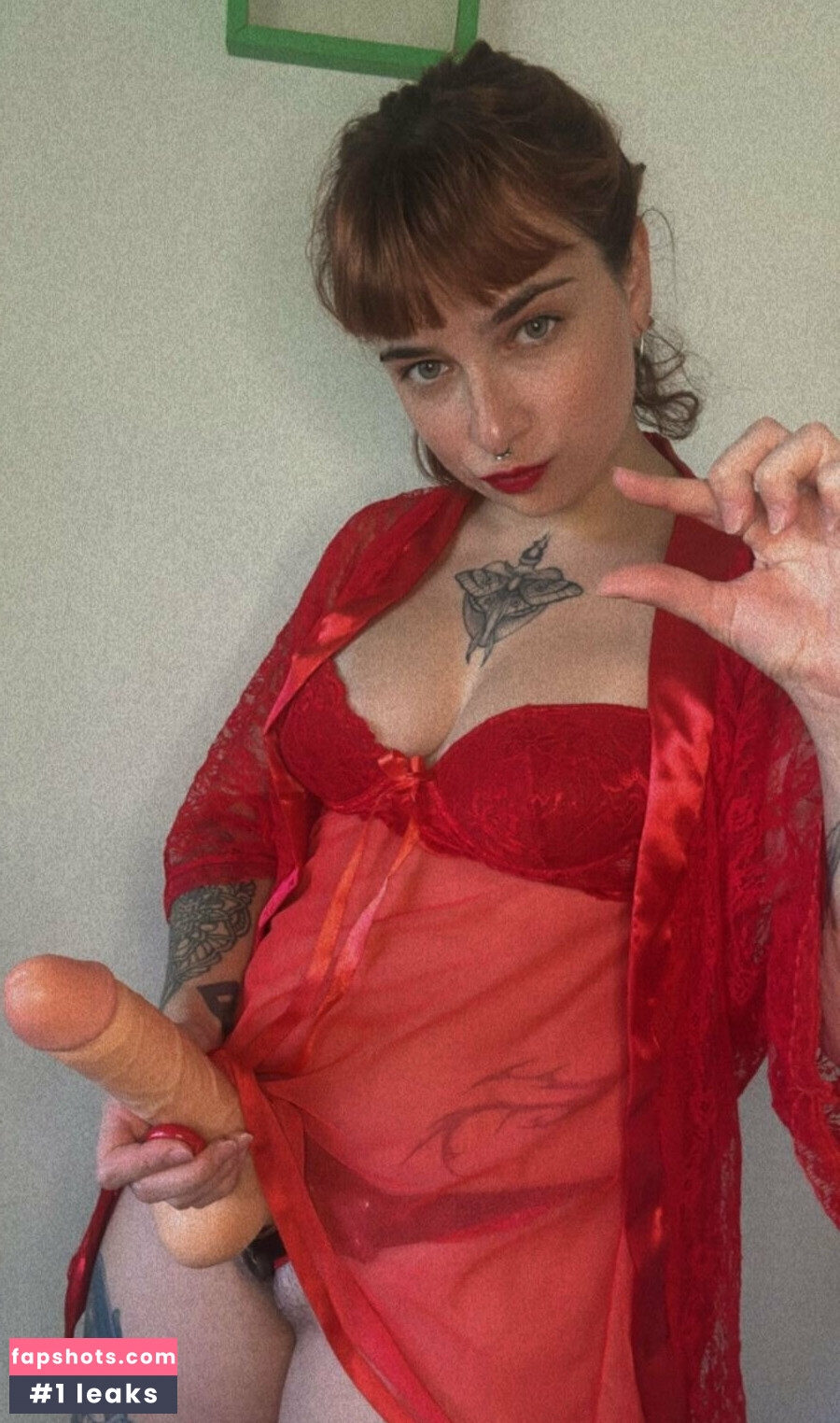 queenscorpiaa gallery photo #6