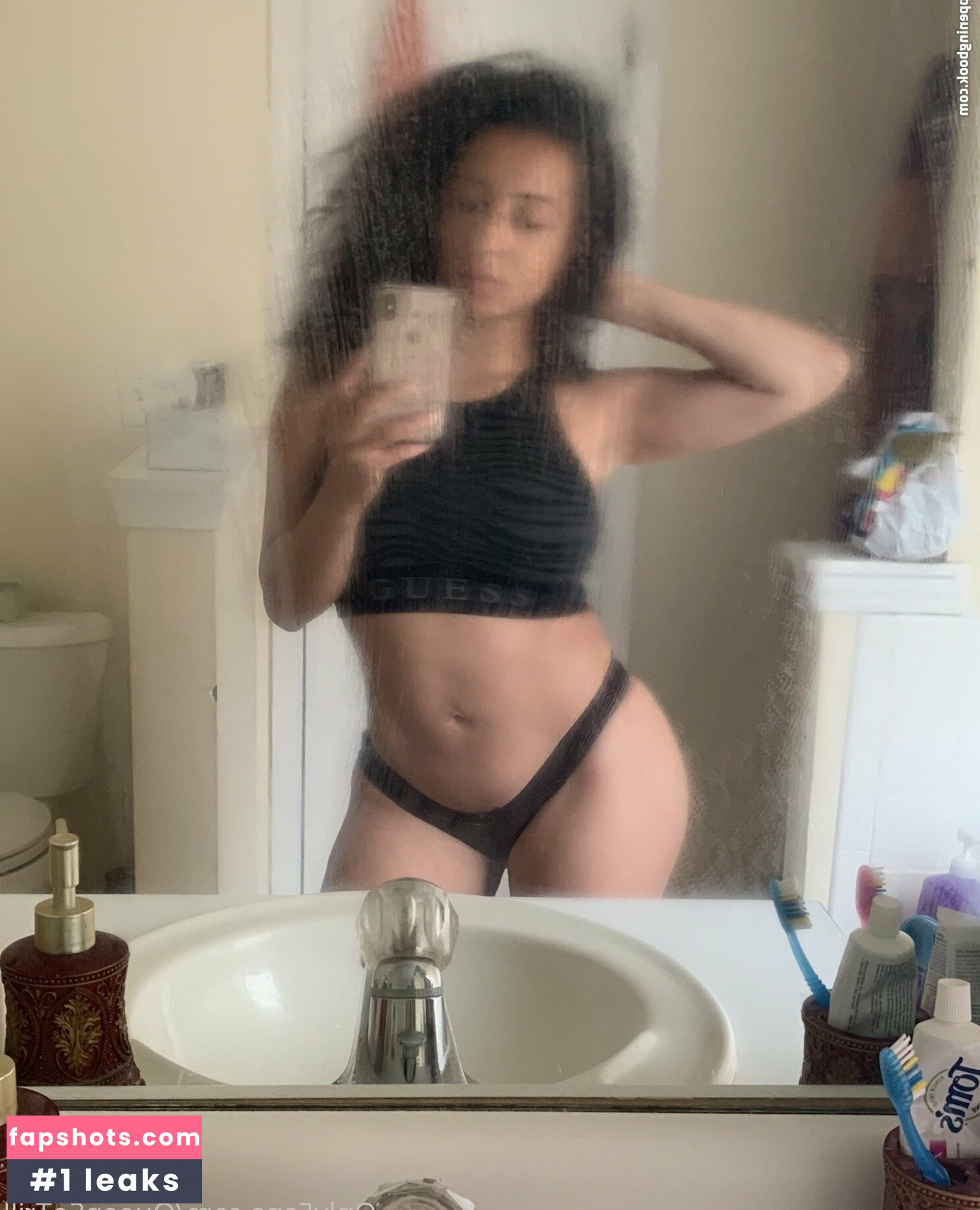 QueenSoTrill gallery photo #21