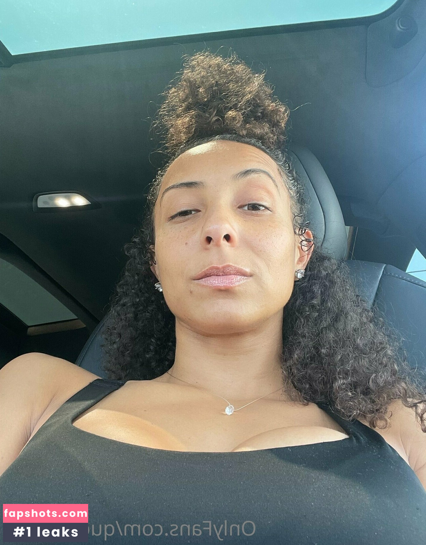 QueenSoTrill gallery photo #10