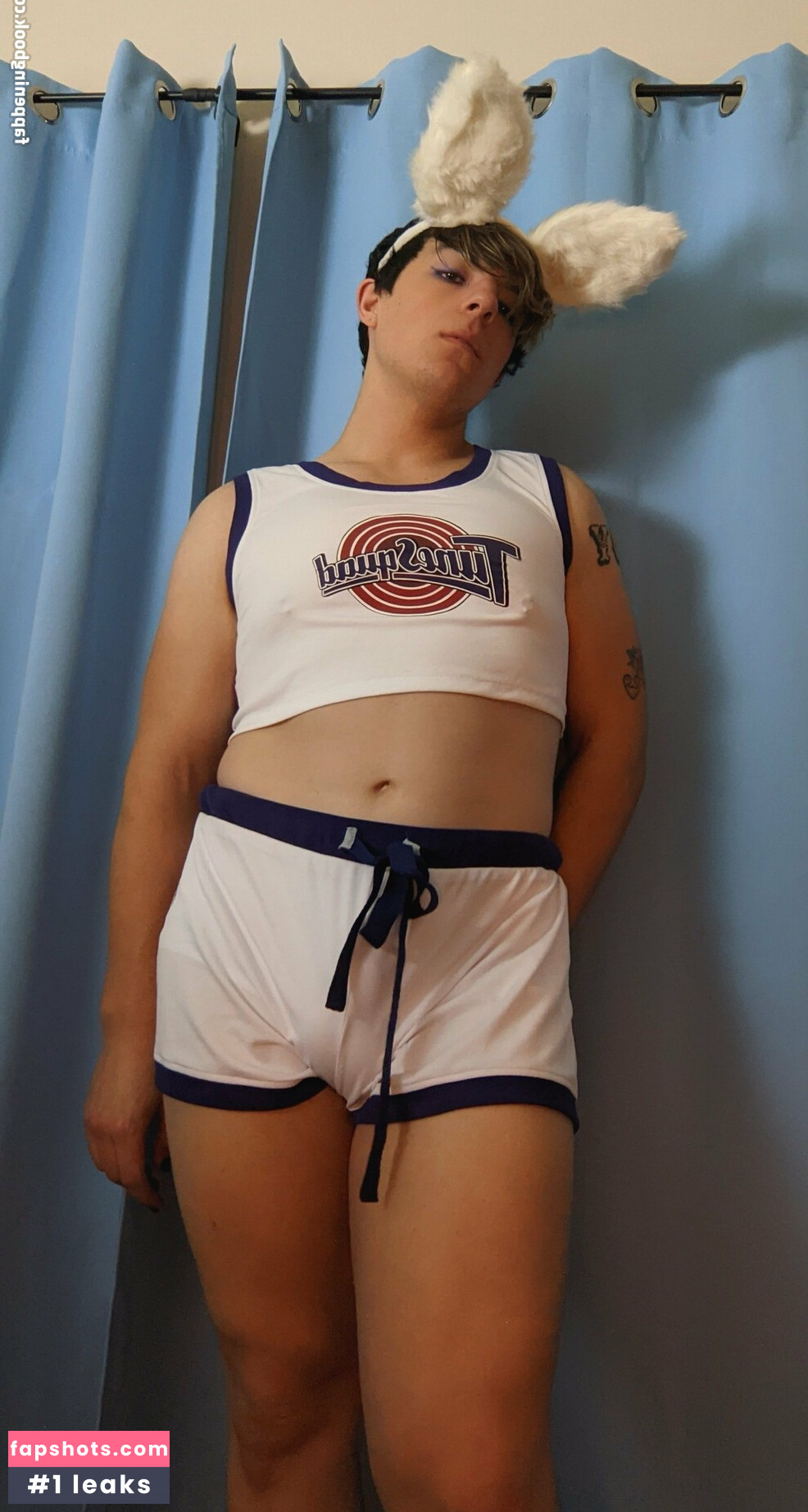 queerbunnybabe Nude Leaks OnlyFans Photos #61 - LeakJerk