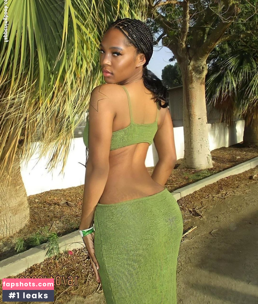 Quenlin Blackwell gallery photo #83