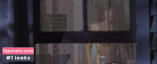 Quentin Dean nude babe gallery