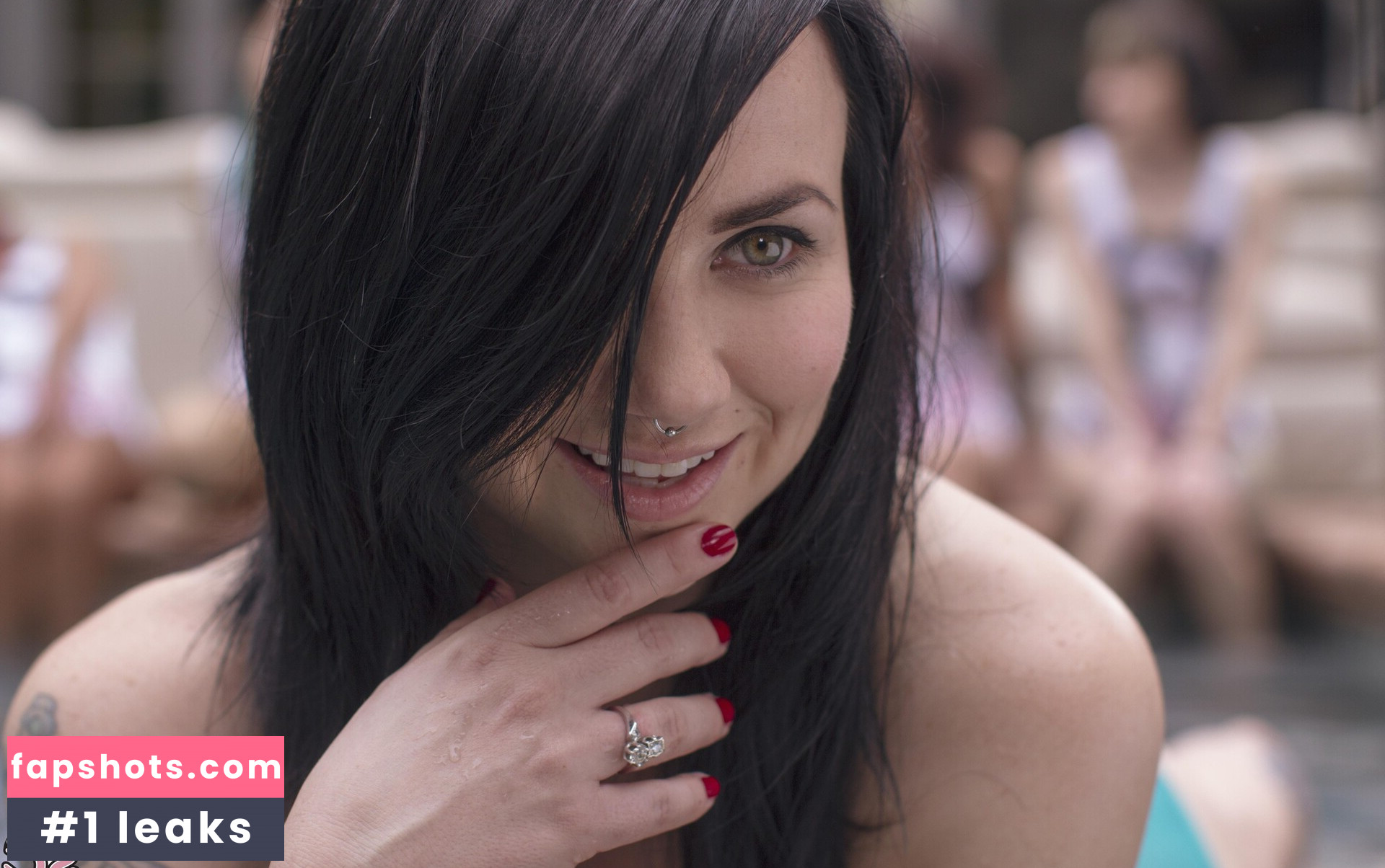 Quinne gallery photo #33