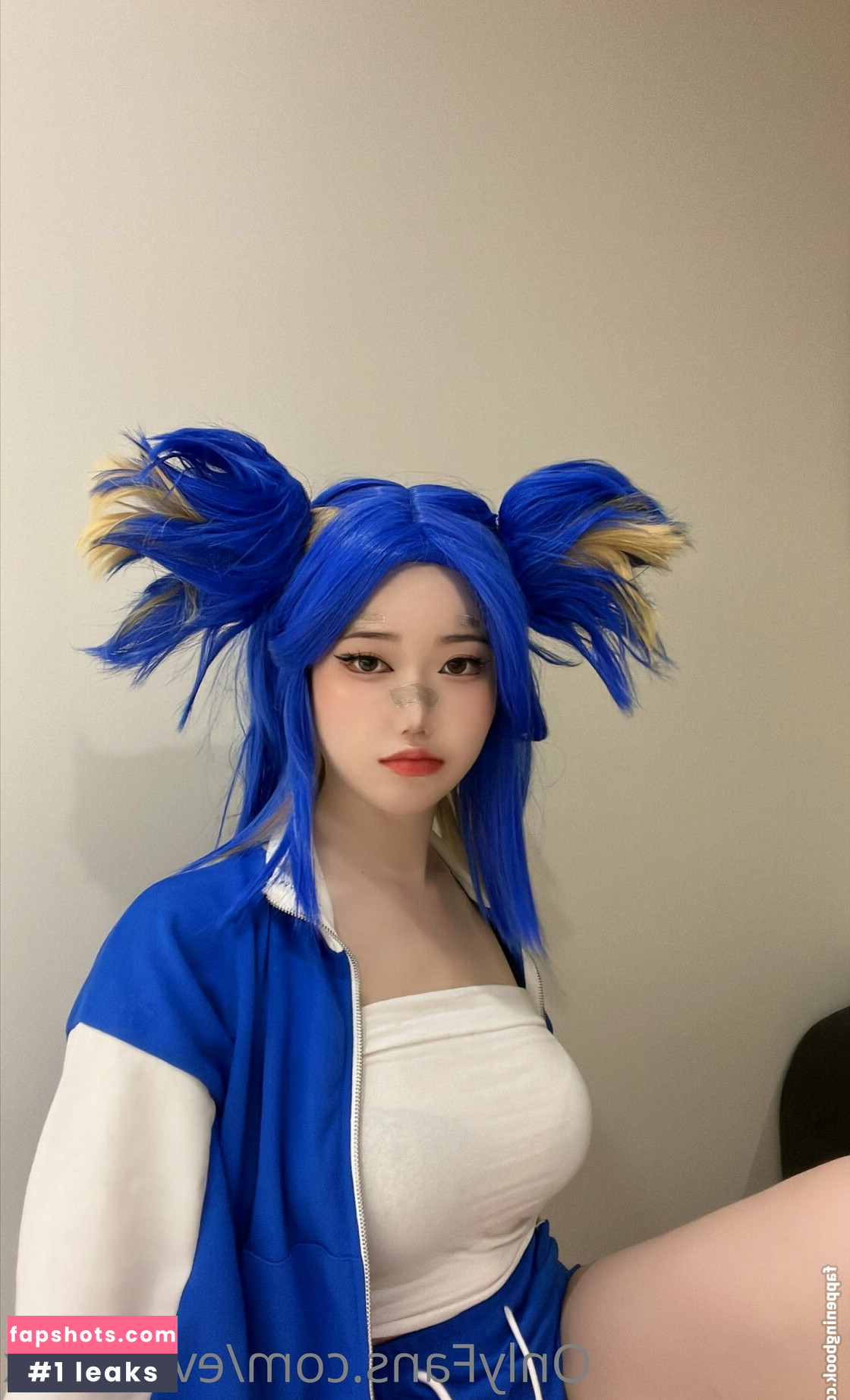 quitcosplayer gallery photo #4