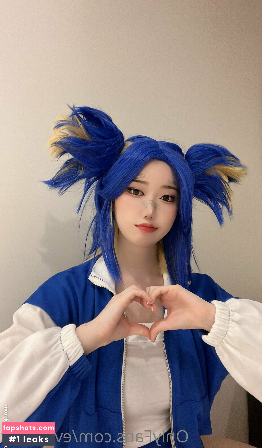 quitcosplayer gallery photo #5