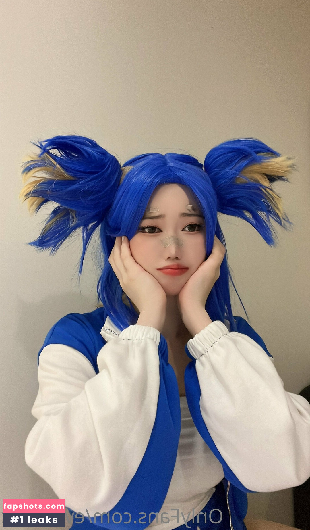 quitcosplayer nude babe gallery