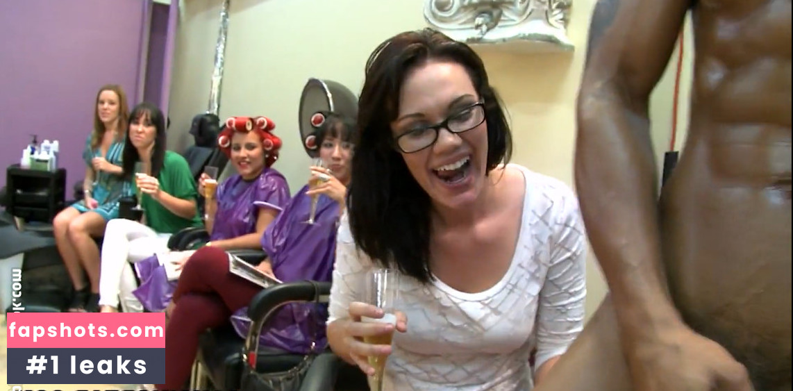 "Who Is This" Nahé úniky fotek pouze od fanoušků #65 - Fapshots