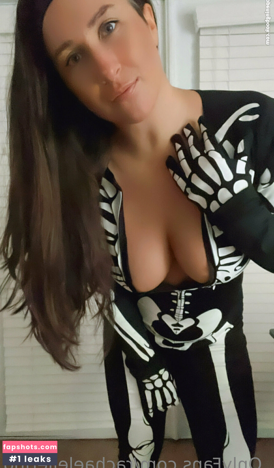 Rachael Ellering gallery photo #3