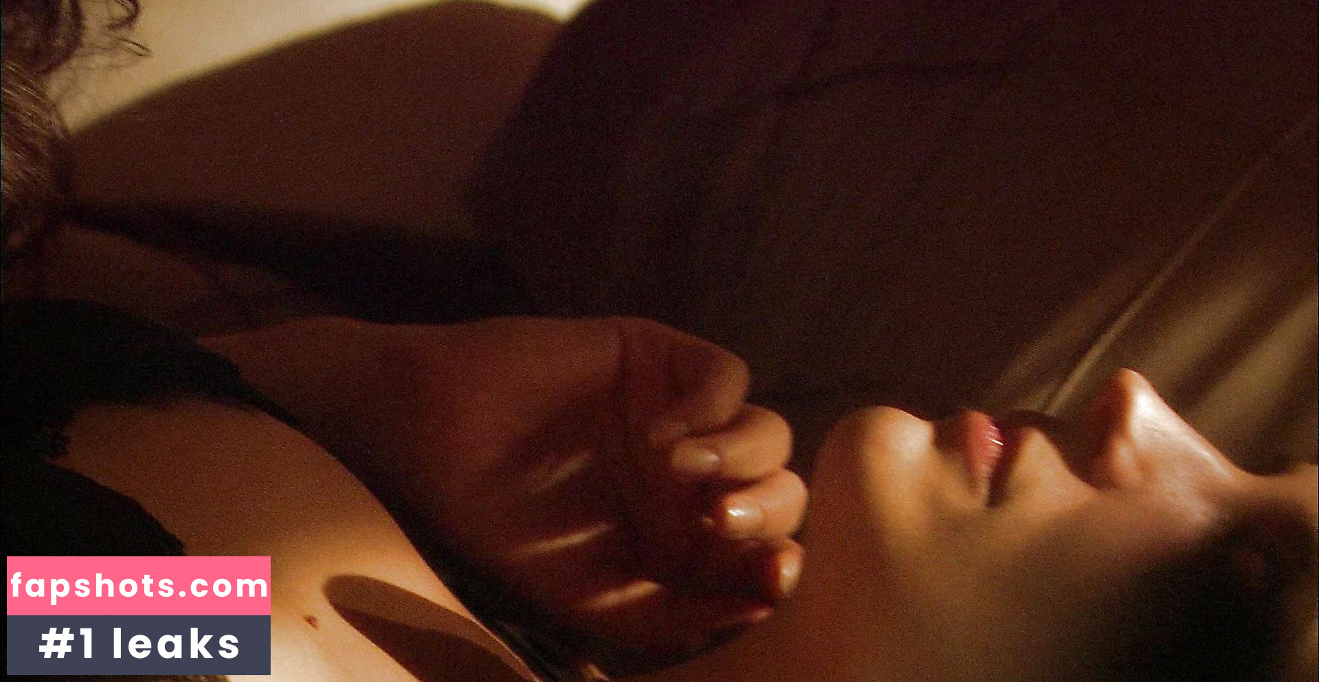 Rachael Leigh Cook gallery photo #41