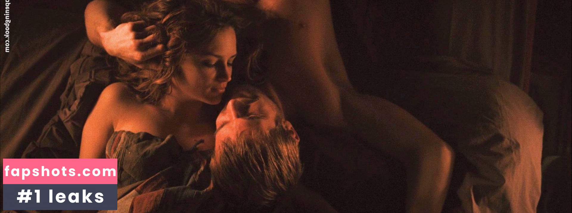 Rachael Leigh Cook gallery photo #53