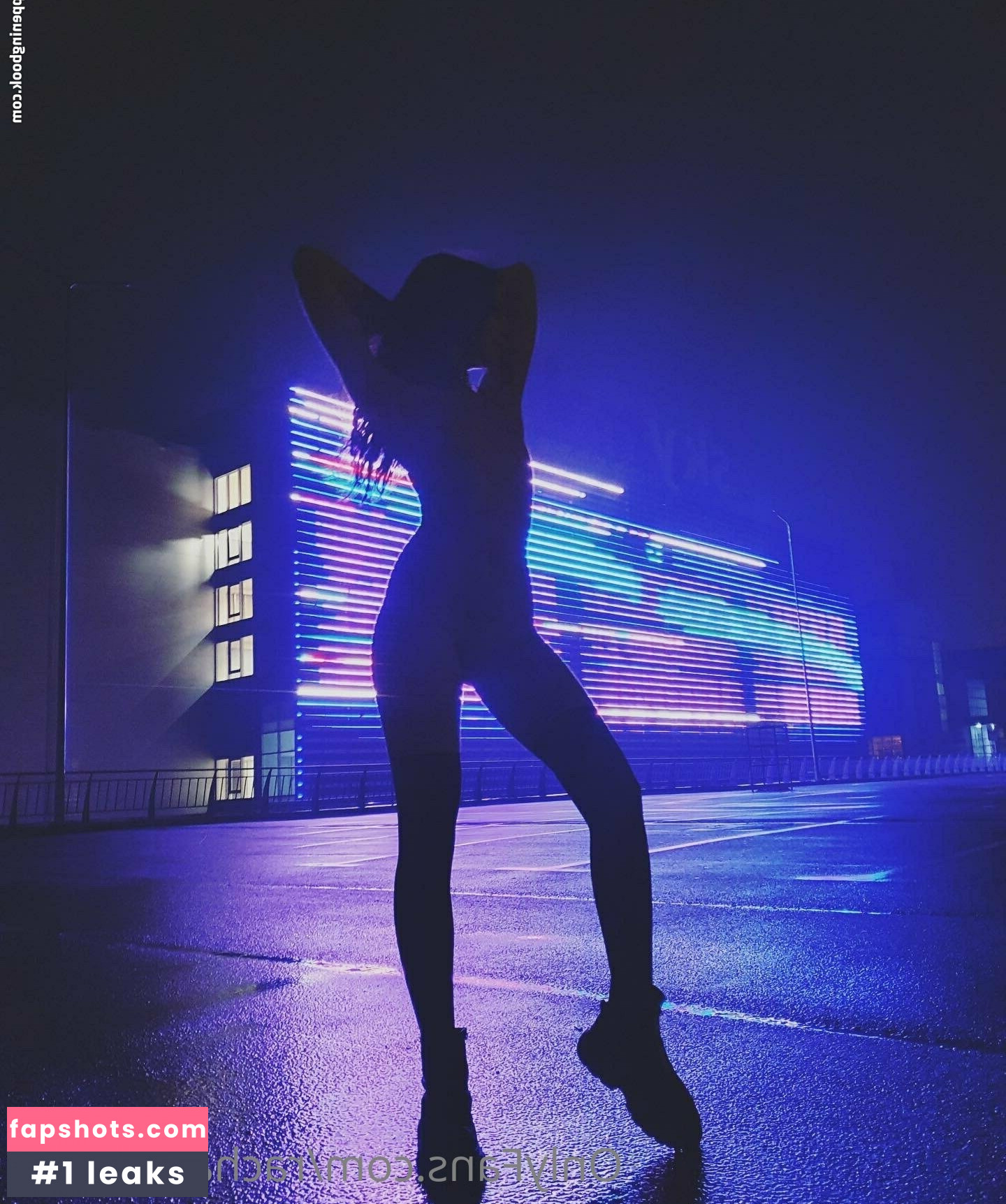 rachael_moon gallery photo #24