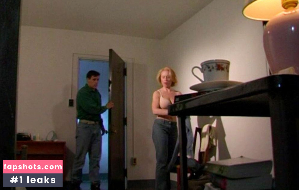 Rachael Robbins gallery photo #2