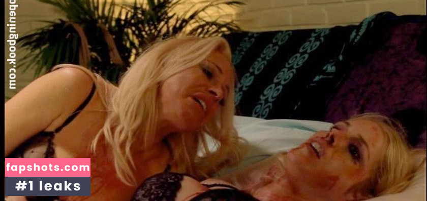 Rachael Robbins gallery photo #8