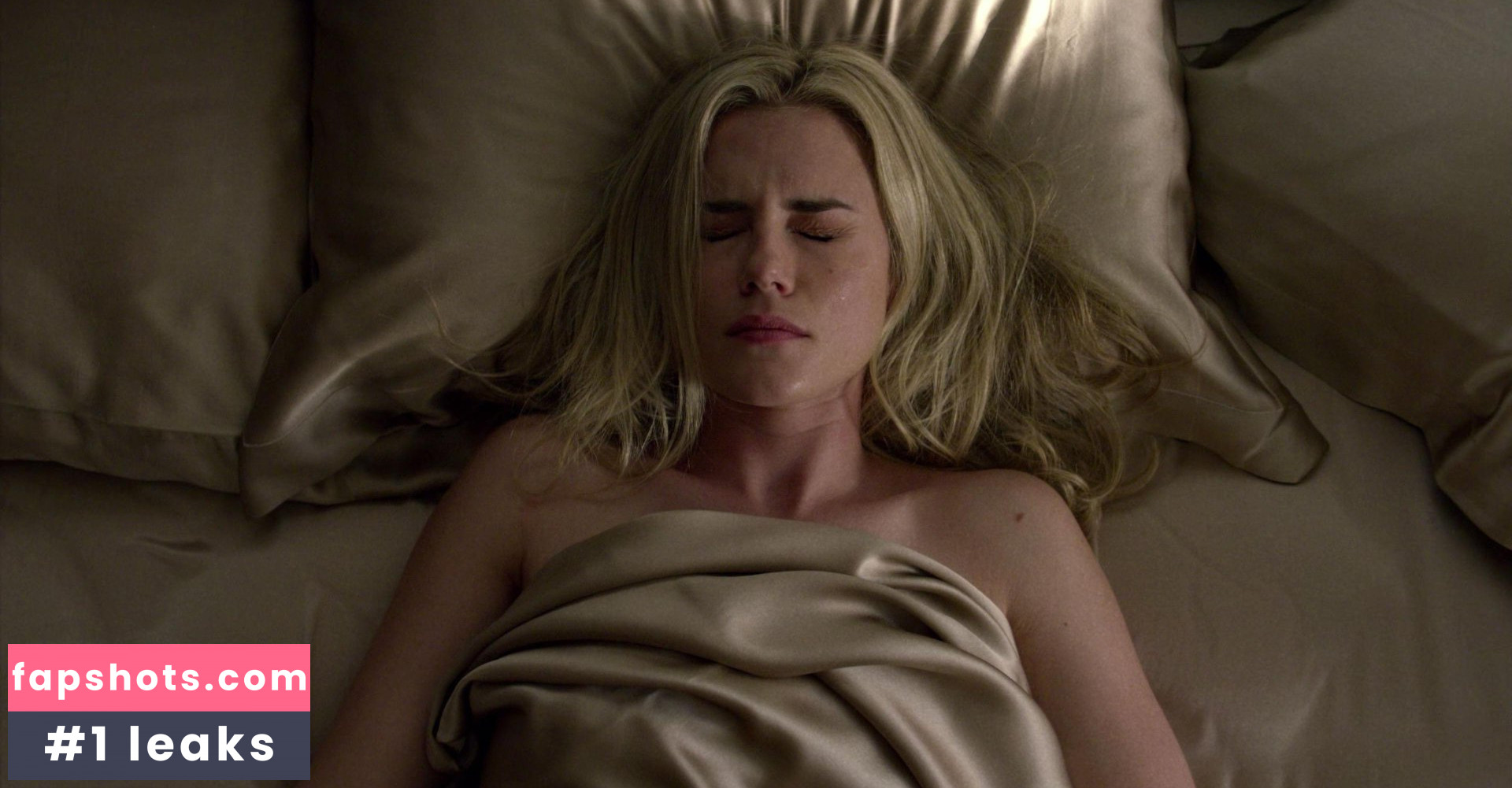 Rachael Taylor gallery photo #48