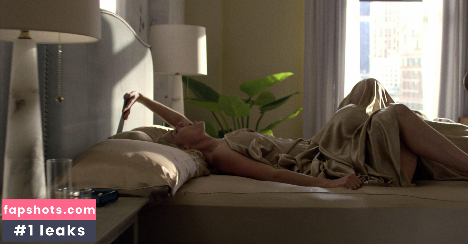 Rachael Taylor gallery photo #52