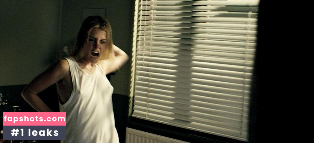 Rachael Taylor gallery photo #59