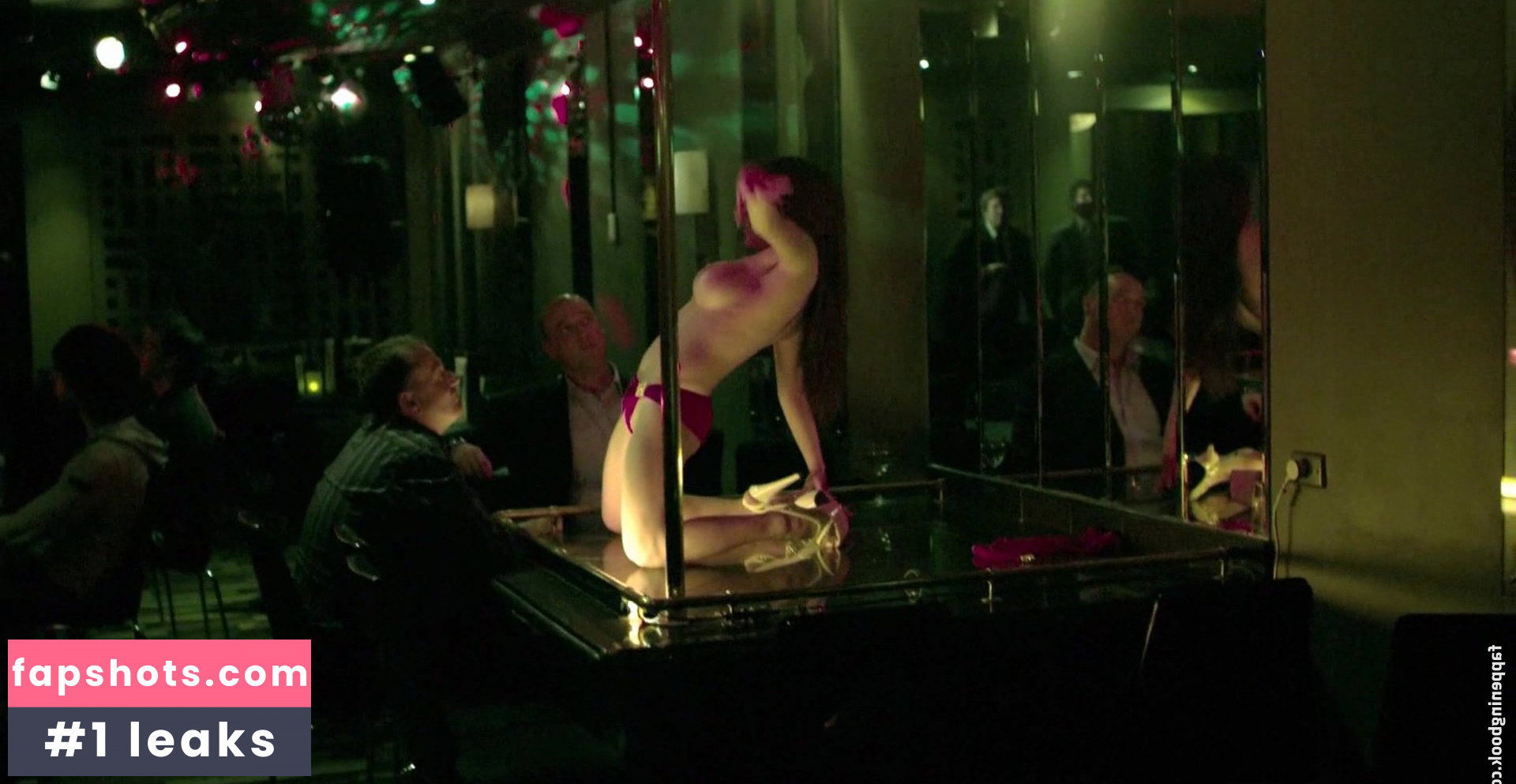 Rachael Taylor gallery photo #76