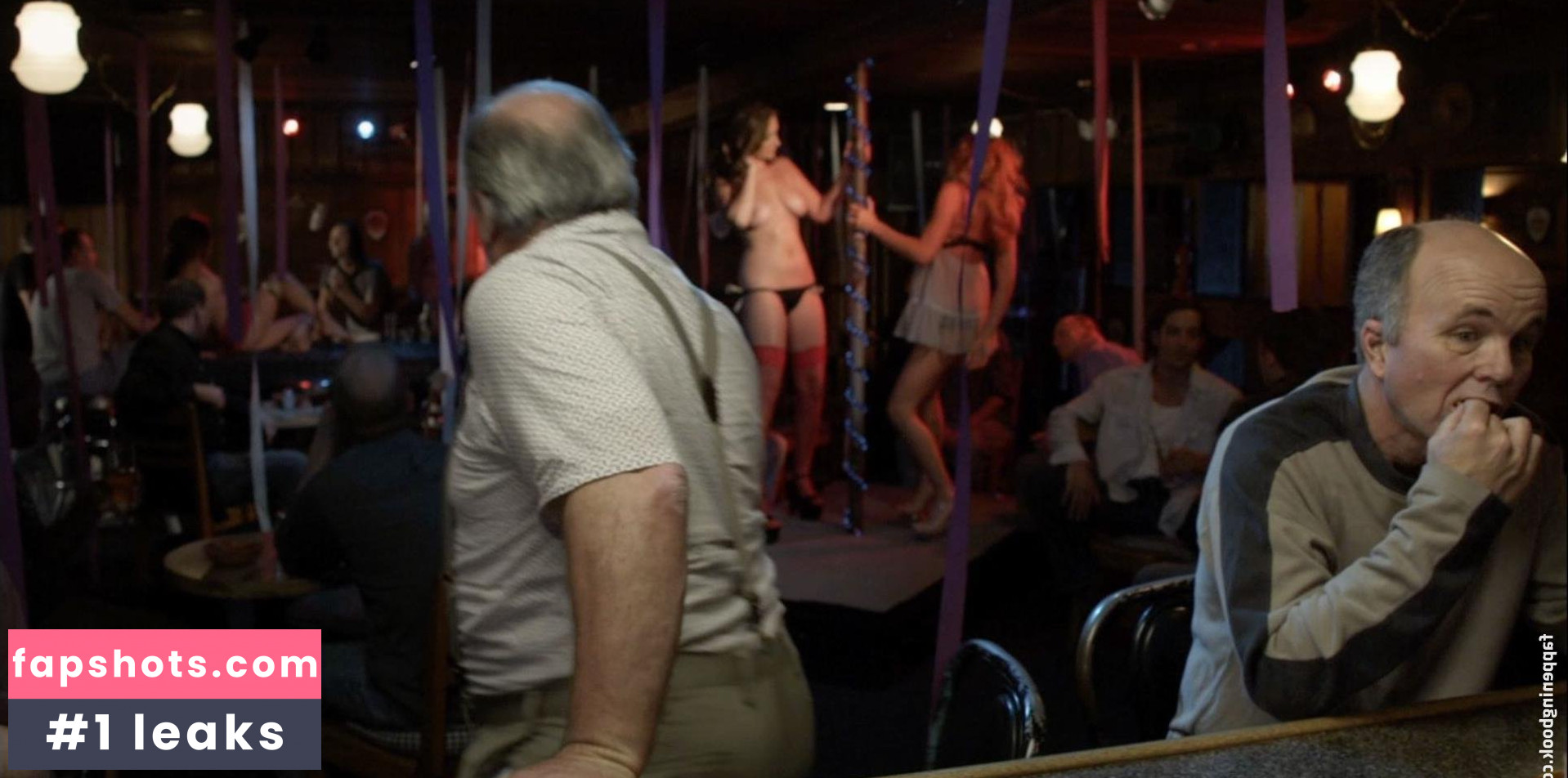 Rachel Ann Mullins nude babe gallery