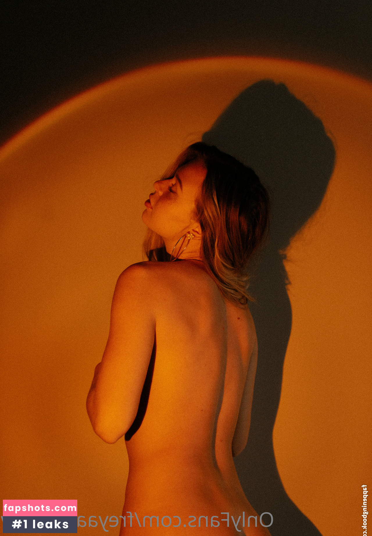 Rachel Anne Rayy gallery photo #124