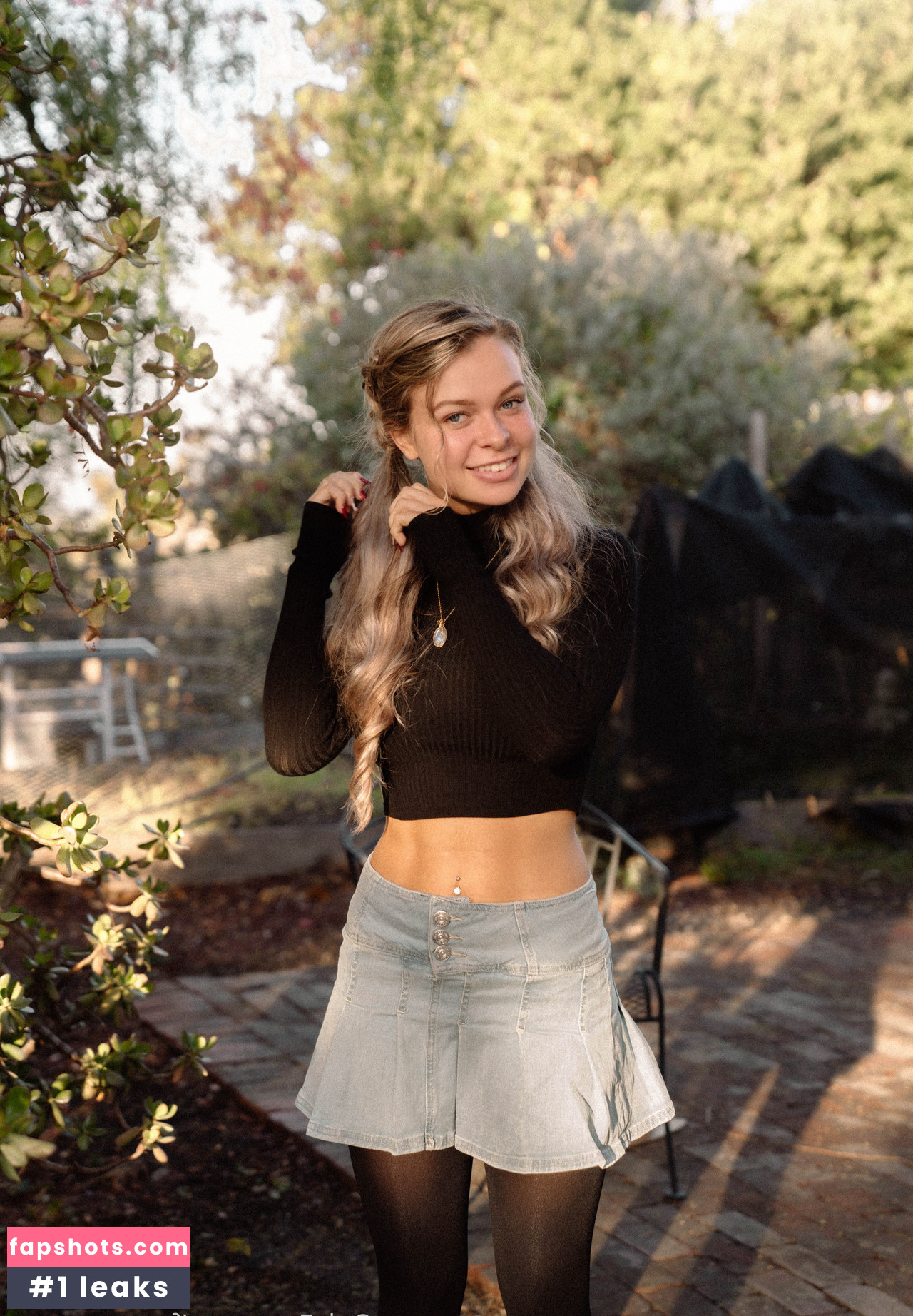 Rachel Anne Rayy gallery photo #145